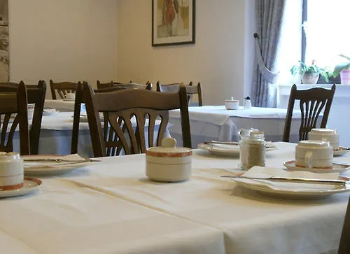 Hotel Le Postillon Esch-sur-Sûre 3*,