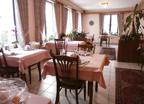 Hotel Le Postillon Esch-sur-Sure 3*,
