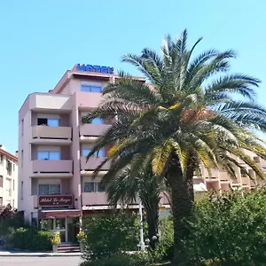 hotel-maya.fr-provencehotel.com/